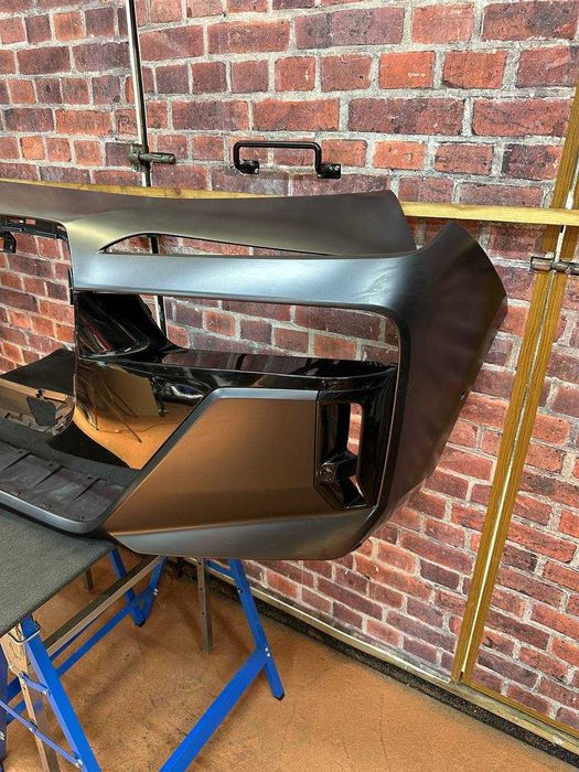 Bara fata BMW SERIA 7 G70 M-pachet