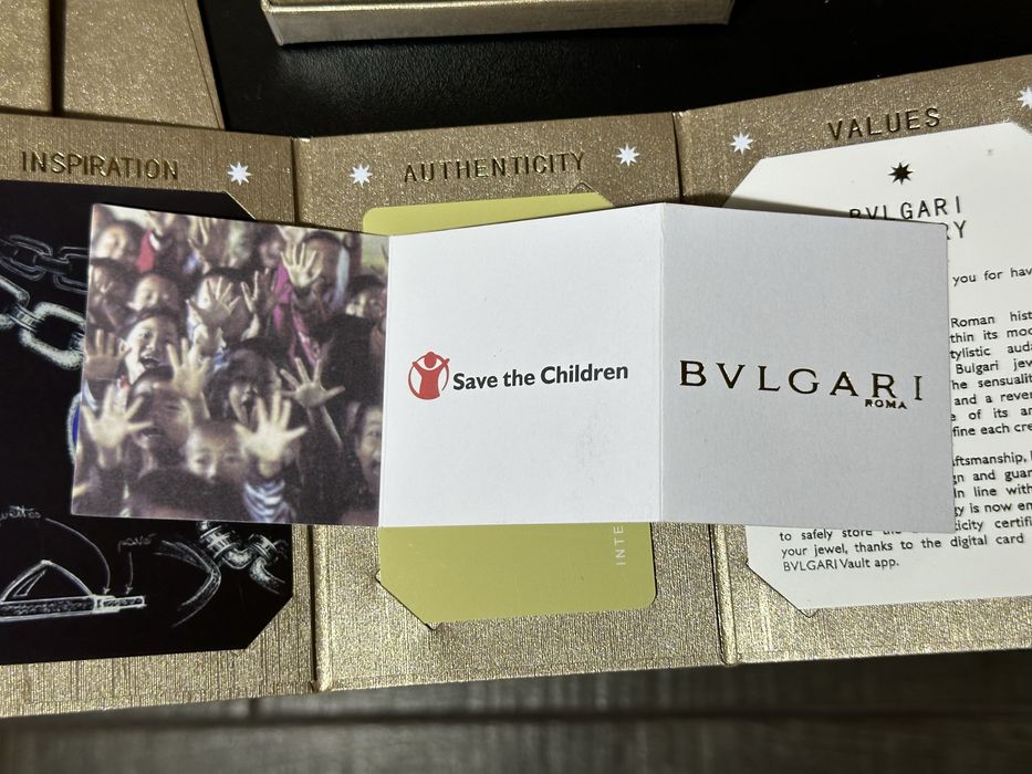 Чисто Ново Дамско Колие Bvlgari B.zero1 Save The Children с пълна опаковка