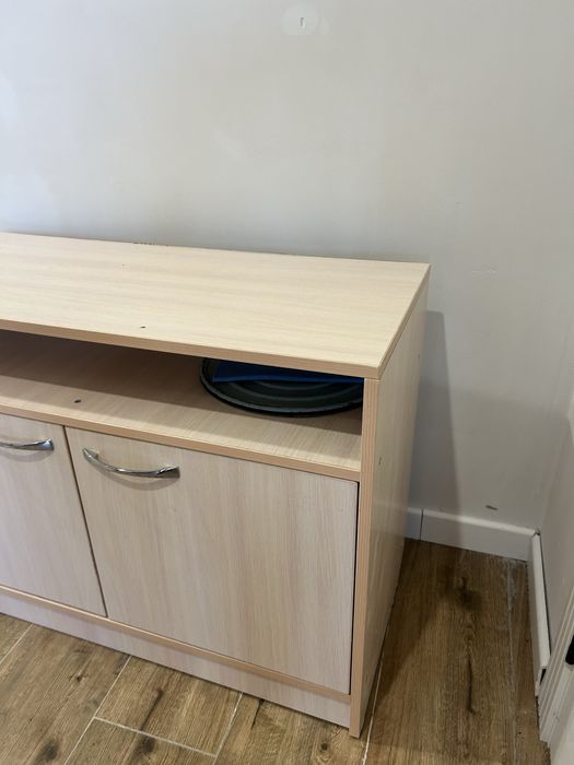 Продам большую тумбочку