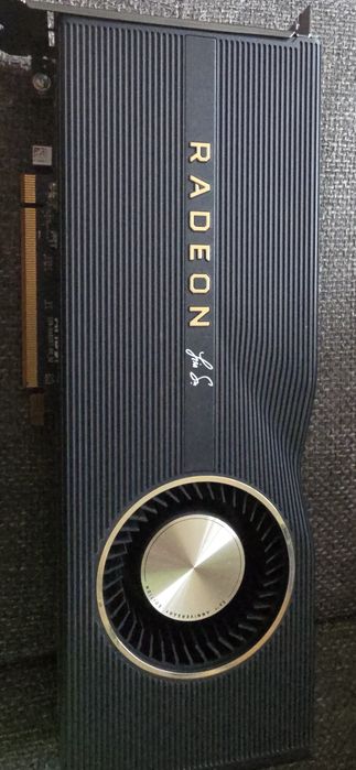 Placa Video Ati 5700xt 8Gb 256Bit 50 Aniversary Eddition cu Semnatura Ati