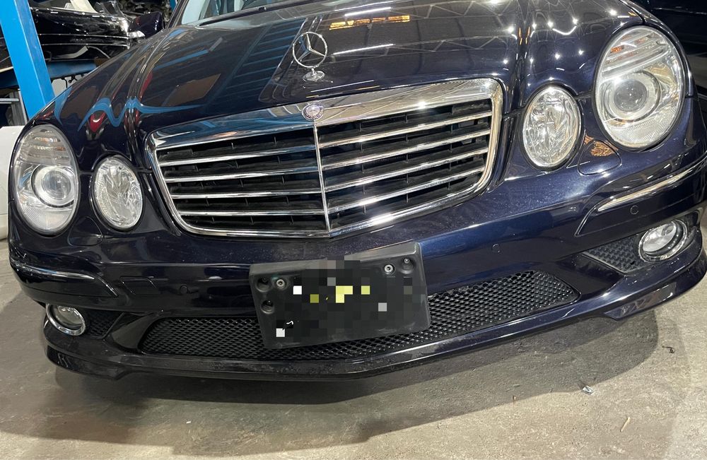 Мерседес W211 Передний Бампер Фара(Ноускат) Мини морда
