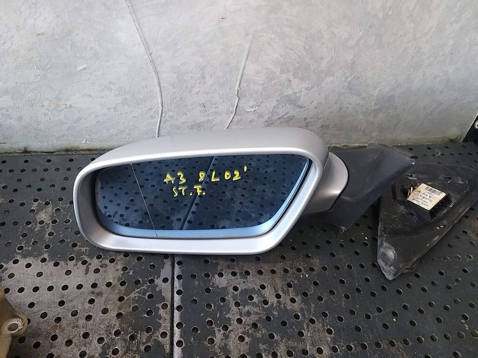 Oglinda electrica stanga audi a3 8l rs0225341 Horodnic de Jos • OLX.ro