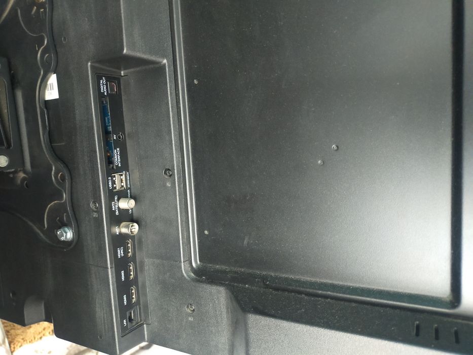 Смарт телевизор 55дюйм 140см