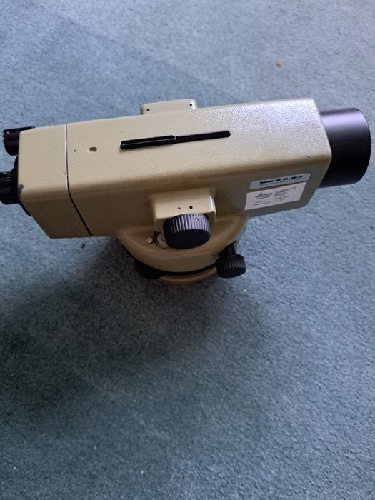 Nivela wild nak2...leica