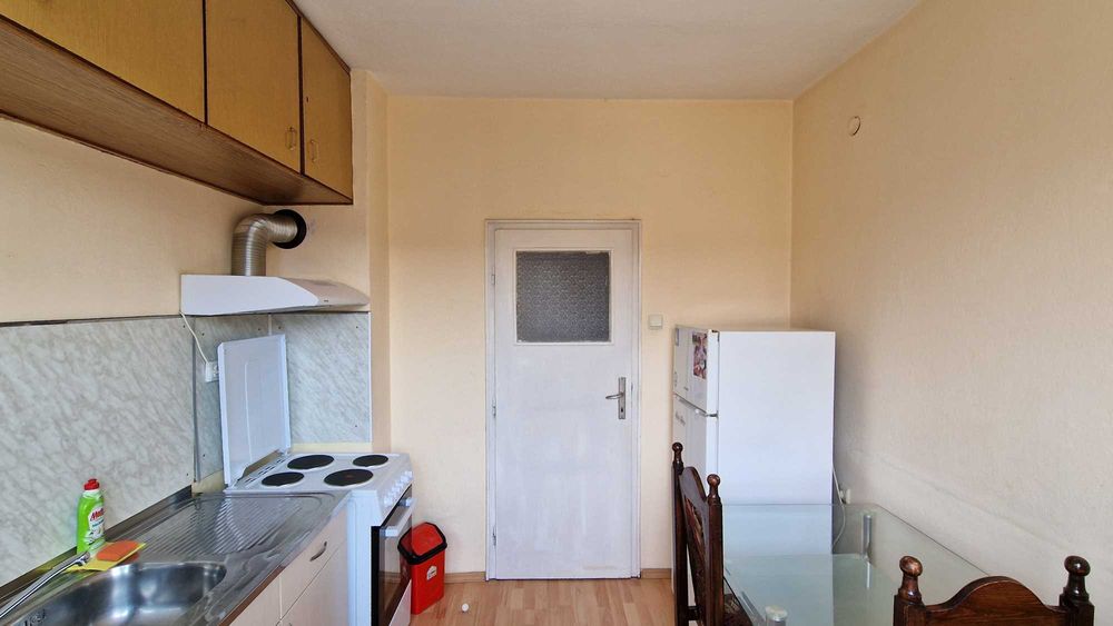 2-стаен, под наем, Въстанически, Пловдив, 330 евро