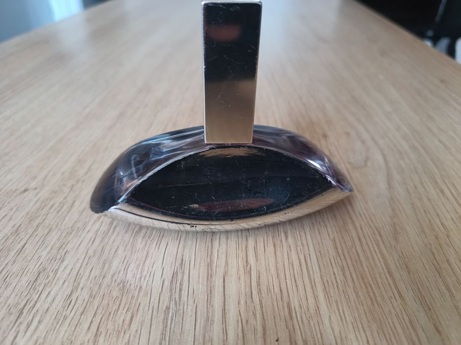 Vind parfum Kalvin klein  de femei