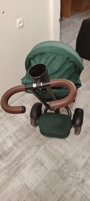 Продам велосипед коляску Bentley