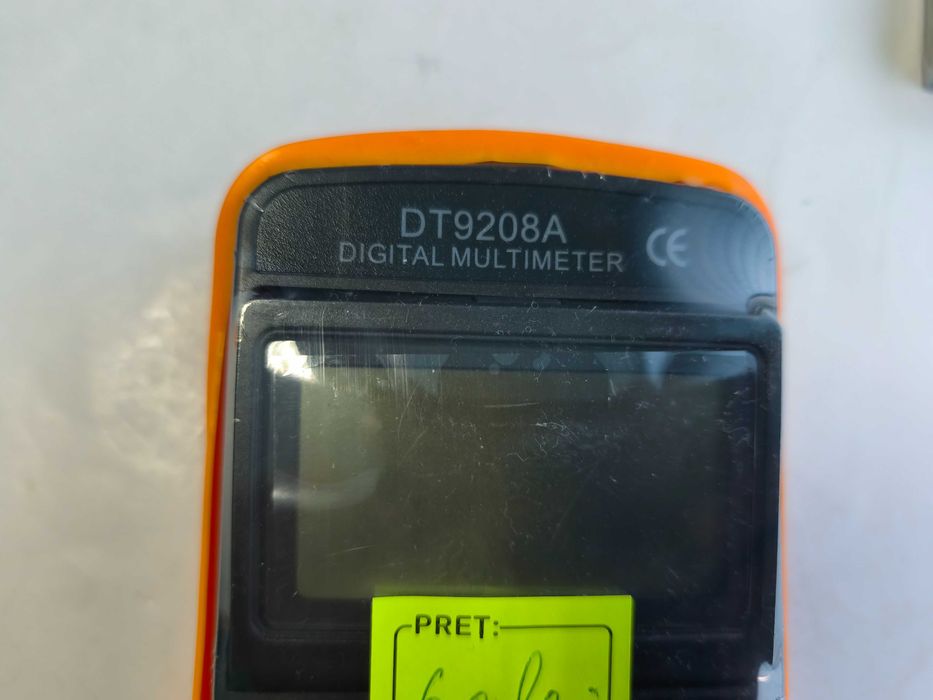 Multimetru digital DT9208A