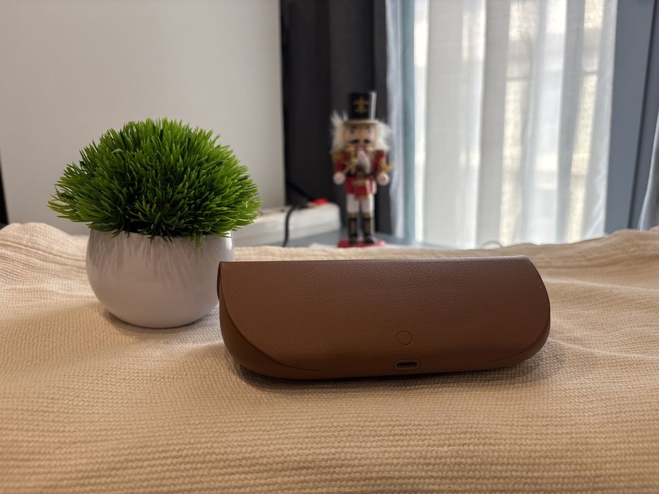 Ray-Ban Meta Skyler — умные очки