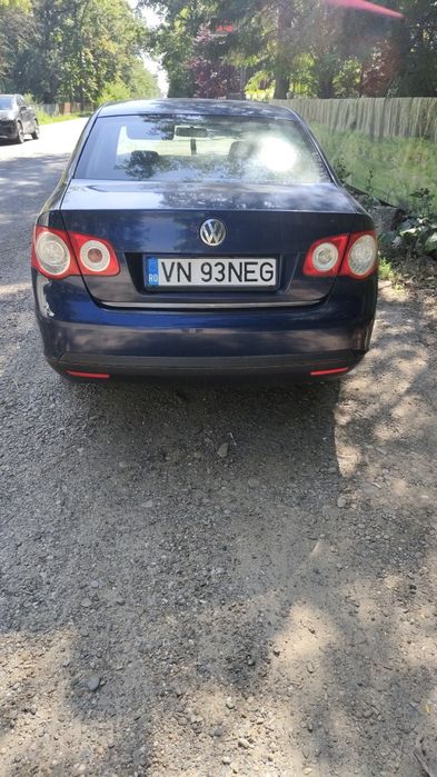 Vând vw Jetta 2008
