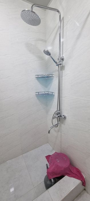 Срочна сотилади 72 кв