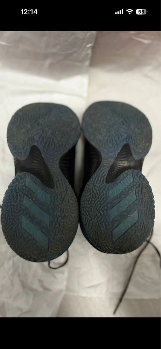 Adidas explosive bounce