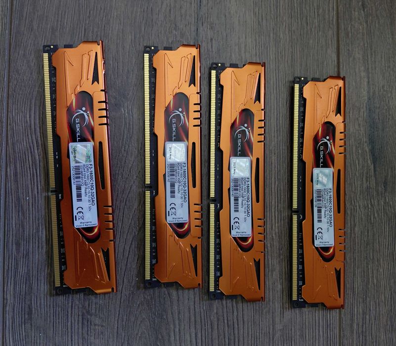 G.SKILL 32 GB DDR3 1600 MHz CL10 Ares LowProfile Quad