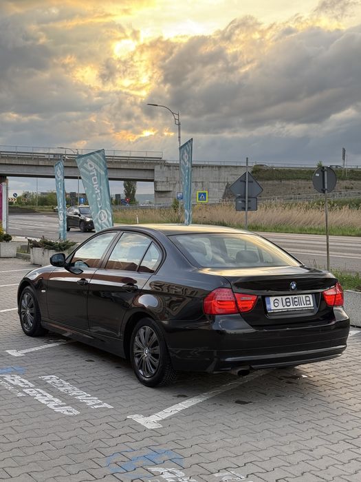 BMW E90 318i 2009