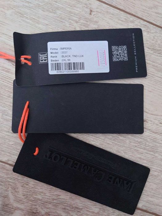 Кожаный бомбер с подкладом