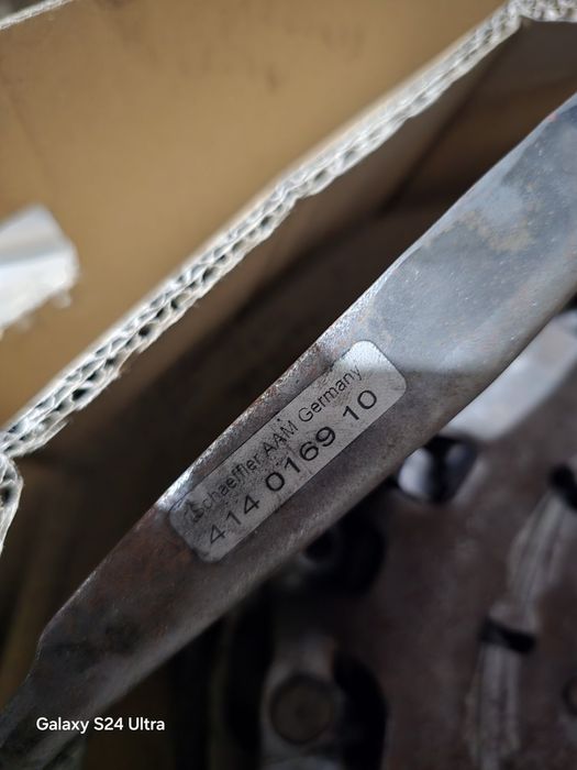 Съединител комплект И маховикик BMW X3 2.0D 184к.с