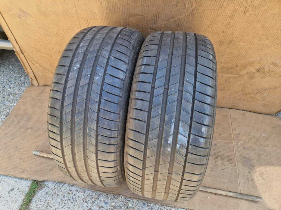 2 Bridgestone R19 245/45 Летни гуми  DOT1021