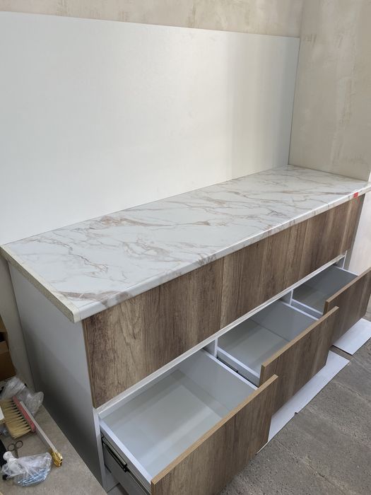 Продам новый комод