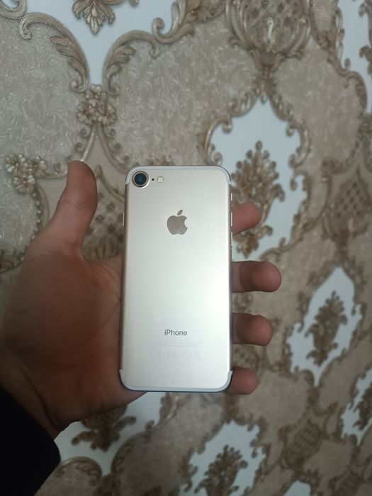 Ipxone 7 128 gb xolati yaxshi