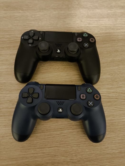 PS4 Slim – 2 джойстика + 3 игри