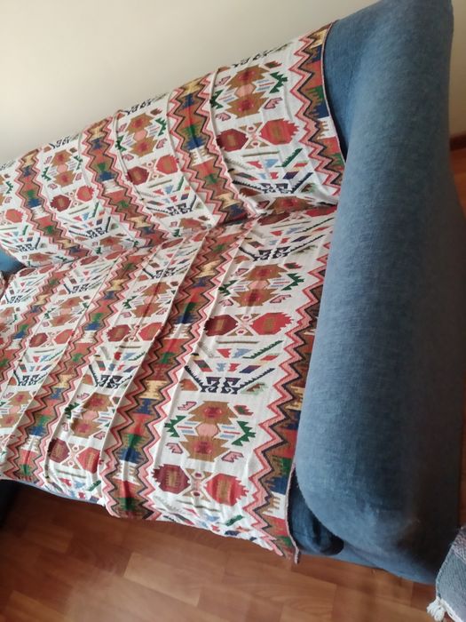 Продам диван угловой