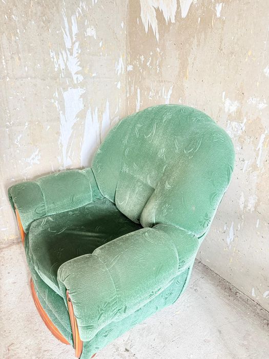 Продам мягкий уголок