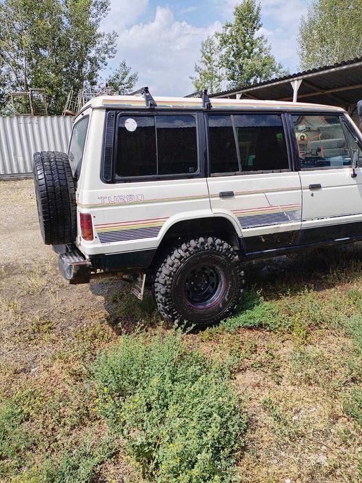 Mitsubishi Pajero продам