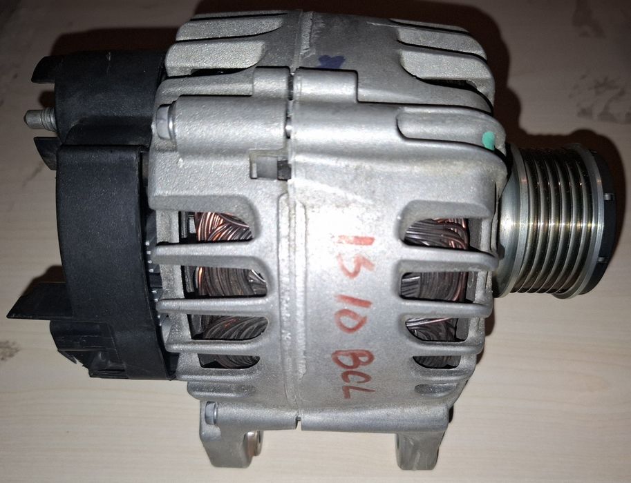 Alternator Dokker Duster Logan  Sandero OE