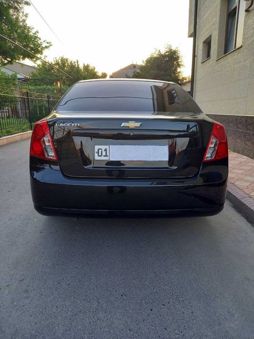 Naxt va Arendaga jentra qora avtomat 2023