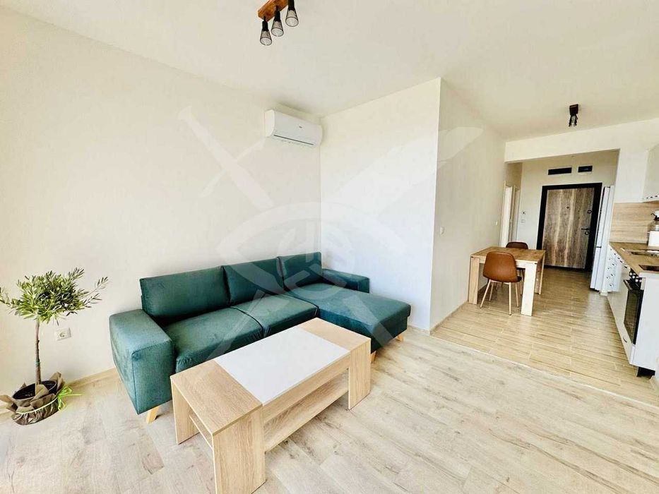 Дава се под наем Двустаен апартамент в Варна, Бриз - 60 кв.м за 698.19 € - Снимка #1