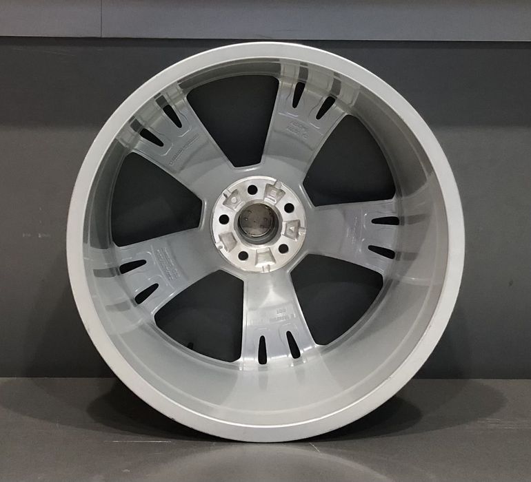 Джанти за AUDI Q8 21цола