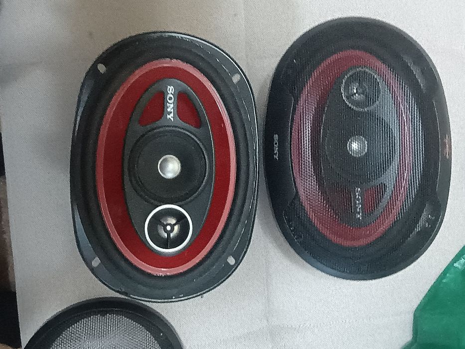 Vând boxe Sony Xplod