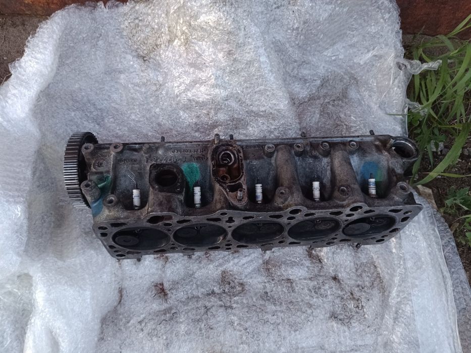 Ауди 80  100 ГБЦ 2.3