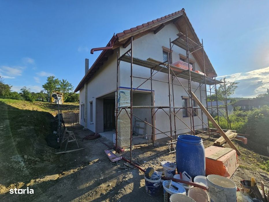 Casa noua cu 5 camere | 140mp utili | 783 mp teren | Sat. Gheorghieni