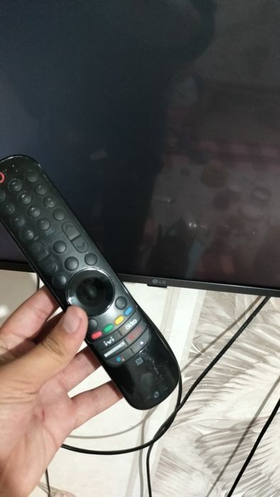 Телевизор LG в хорошем состояние