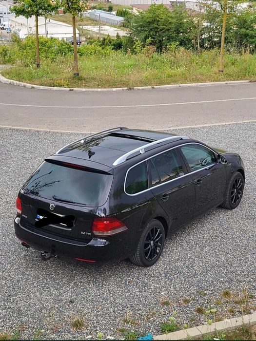 Vand sau Schimb golf 6 2.0 automat 140 cp