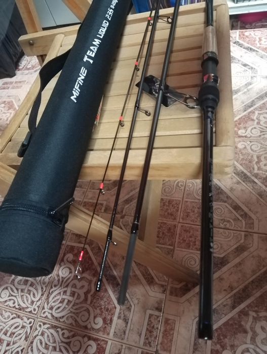 Продавам Спинингова Въдица