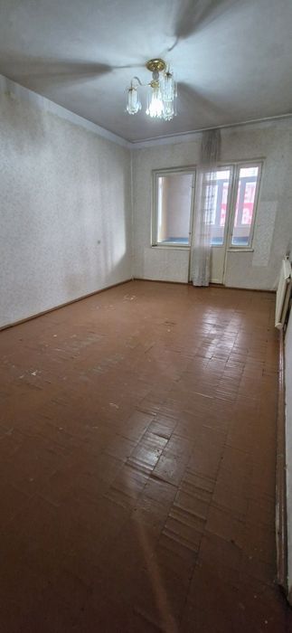 Yunusobod 16kv 4 xonali uy sotiladi