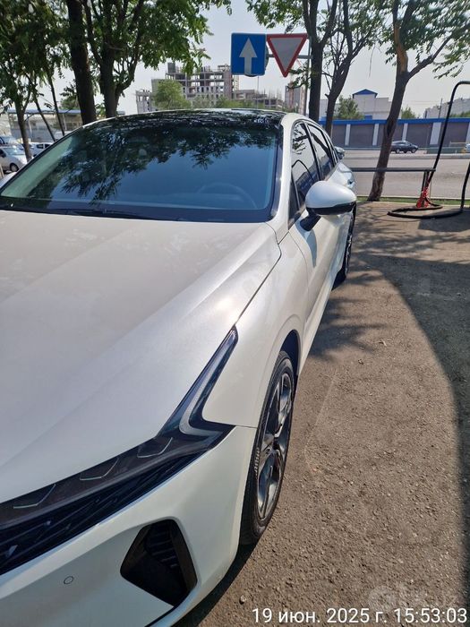 Kia K5 Style, 2.0L Turbo, 240 Л.С.