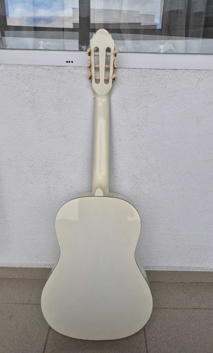 Класическа китара Toledo Primera Student 44-WH плюс калъф