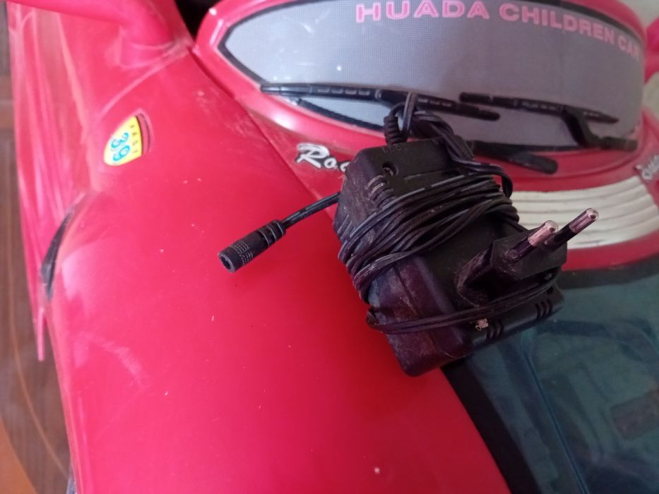 Електрическа деца кола