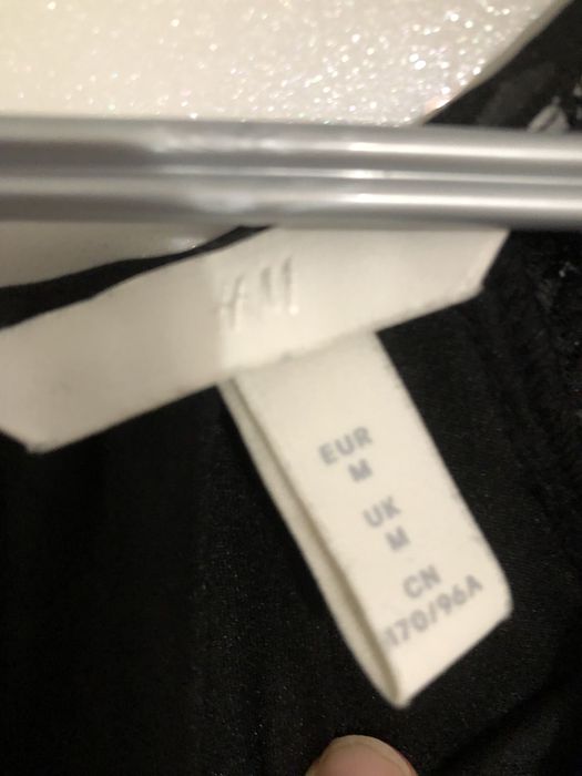 Като нова H&M официална/офис дантела черна рокля M/L