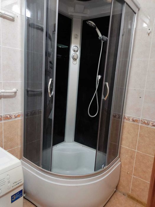 Продам душевую кабинку б/у
