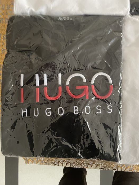 Bluze cu maneca lunge de firma