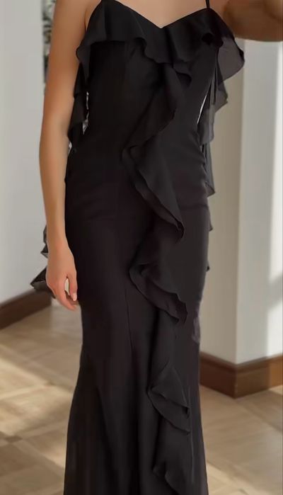 Продам платье 20 000 тг новое