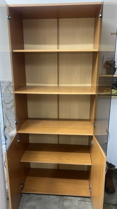 Продам шкаф для офиса