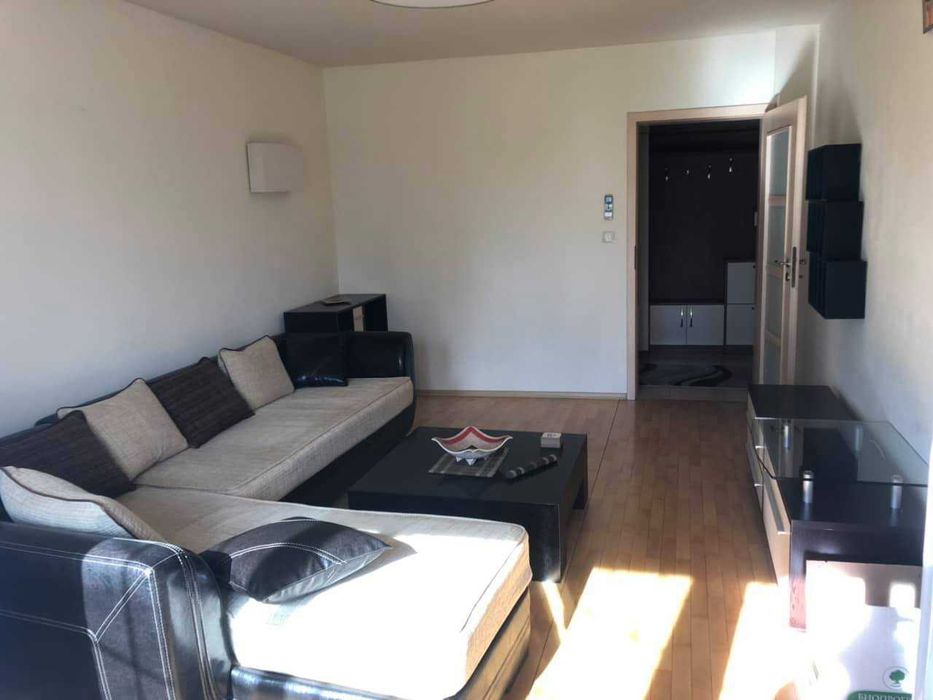 Дава се под наем Тристаен апартамент в София, Хиподрума - 82 кв.м за 473.79 € - Снимка #1