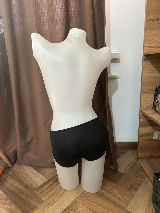 Манекен женский (торс)