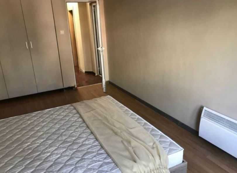 Тристаен, Белите брези