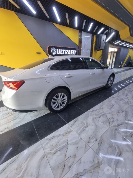 Malibu 2  2.4 sotiladi